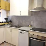 Rnet - Castell Trinitat Apartamento *